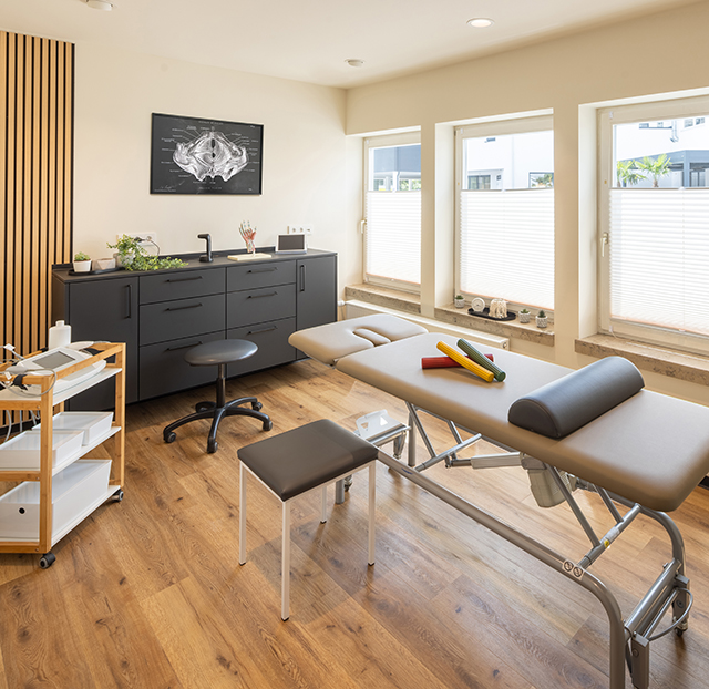 Behandlungszimmer in der Ergotherapie Mester